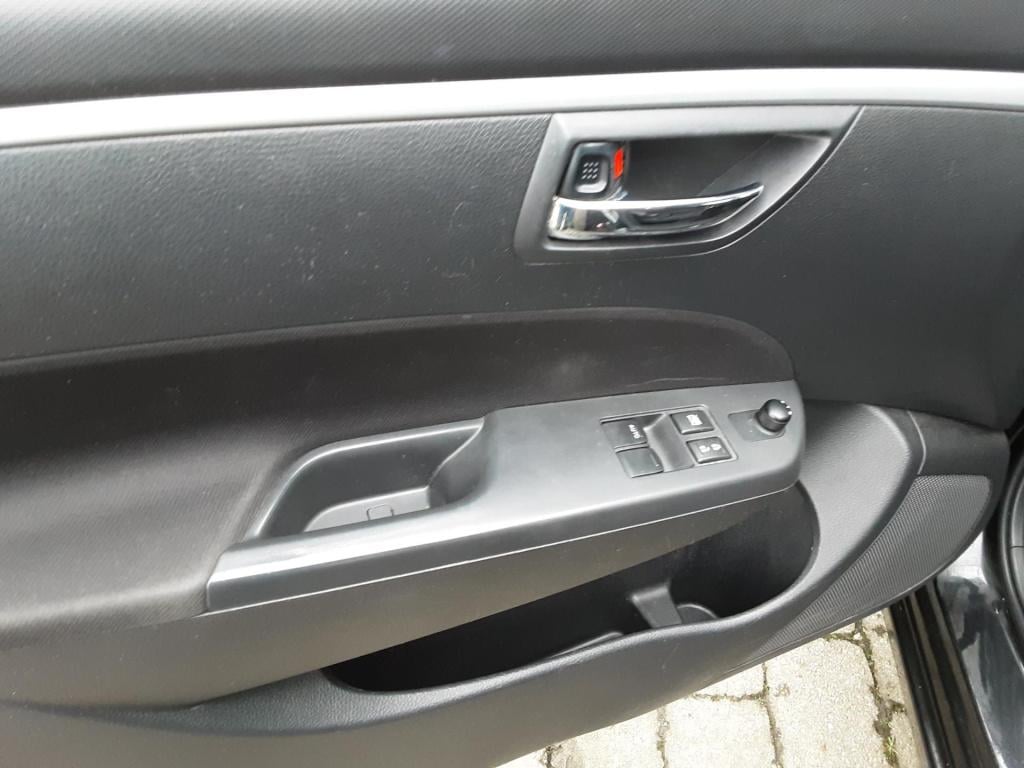 Suzuki Swift 1.2 bandit easss