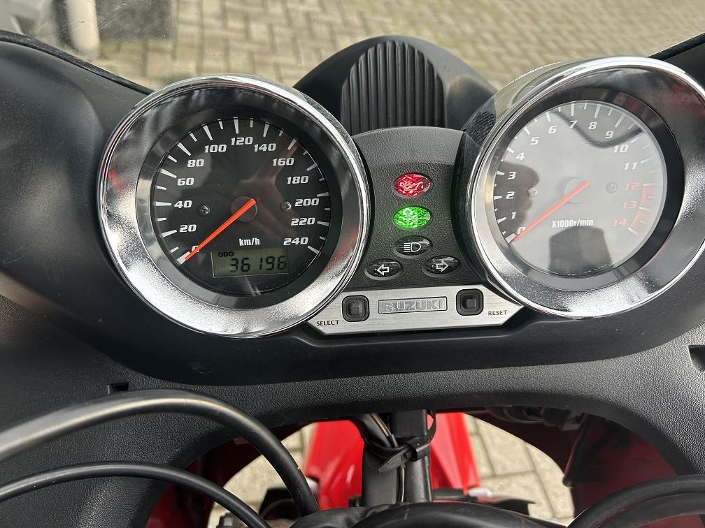 Inruilkoopje! Suzuki GSF600S Bandit uit 2001 met 36dkm, rijklaar voor €1750