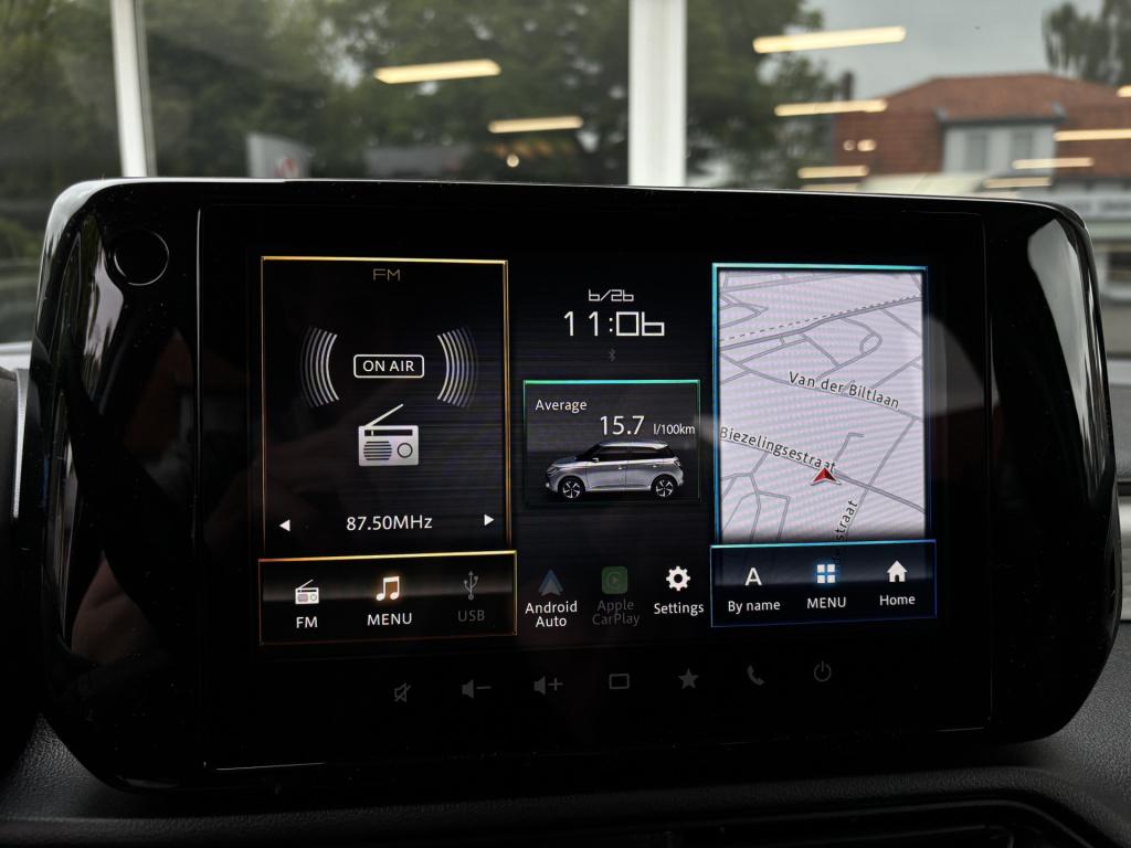 Suzuki Swift 1.2 style smart hybrid