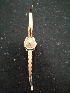 Verguld dameshorloge