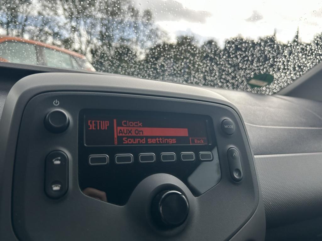 Peugeot 108 1.0 e-vti 72pk 5d active | airco | bluetooth | aux-ingang | rad