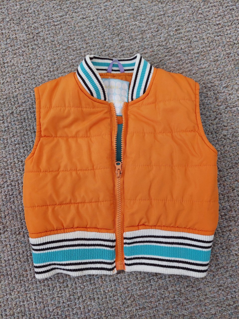 Bodywarmer hema, maat 86