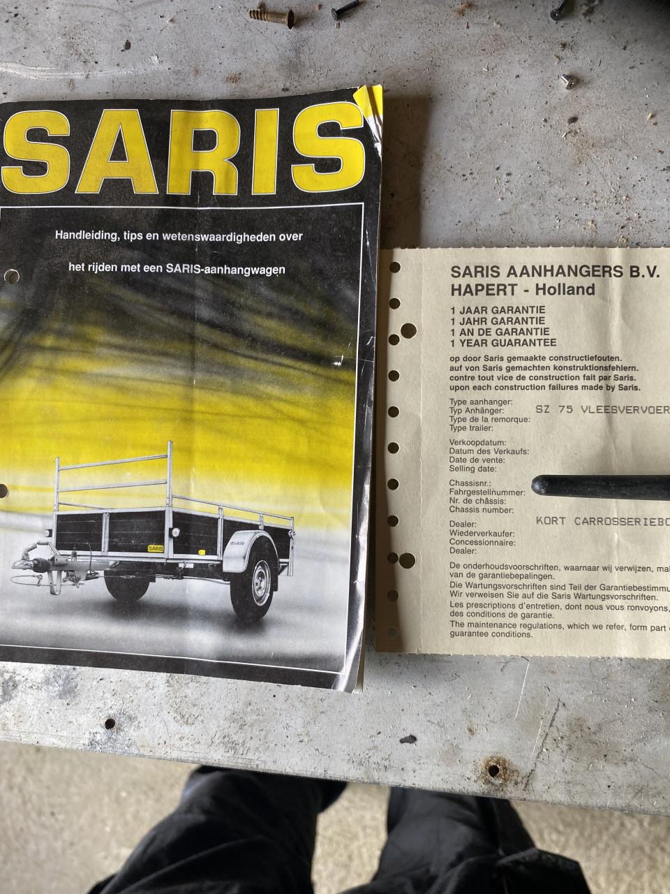 Saris bak wagen