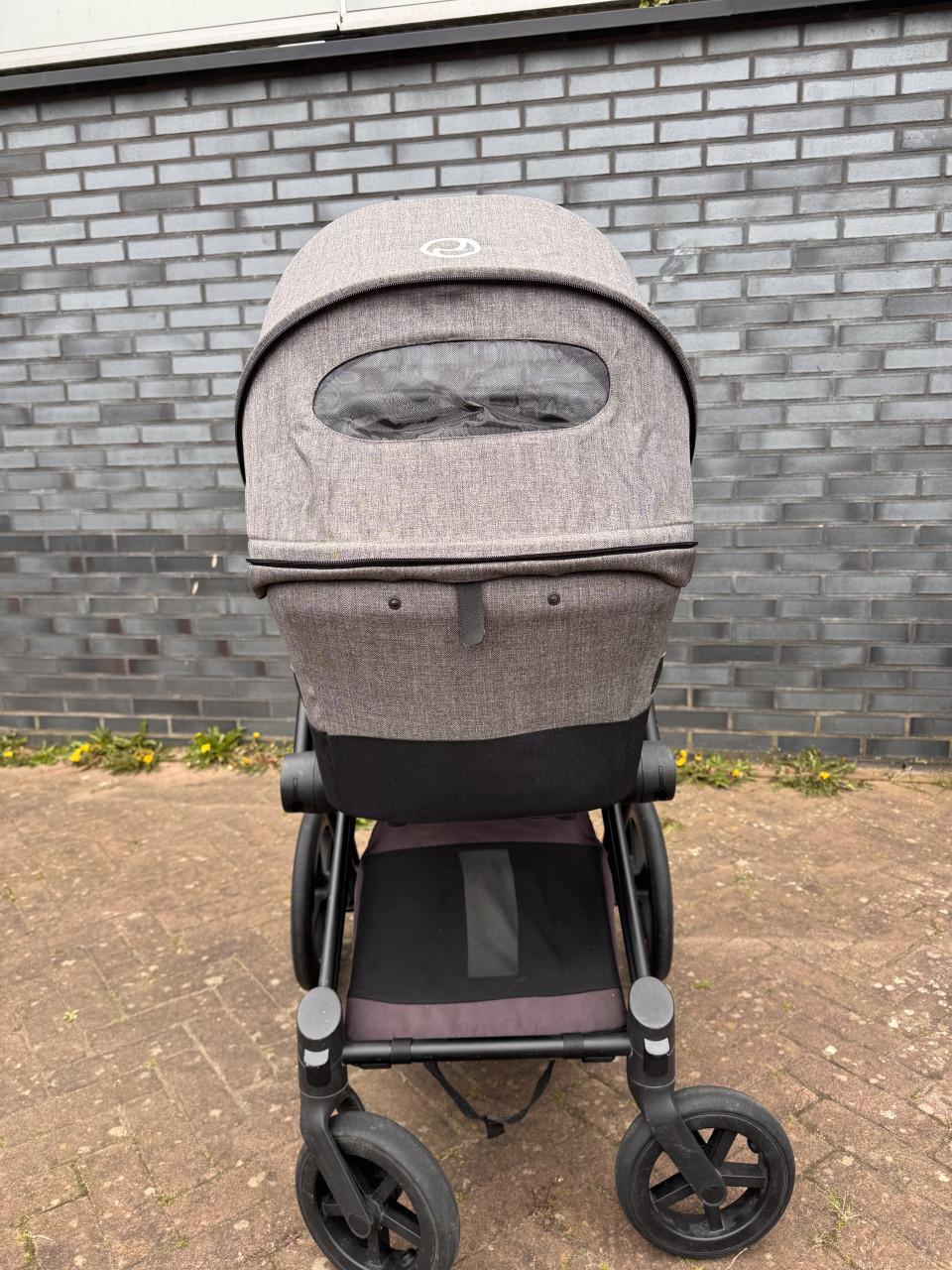 Cybex Priam Platinum kinderwagen