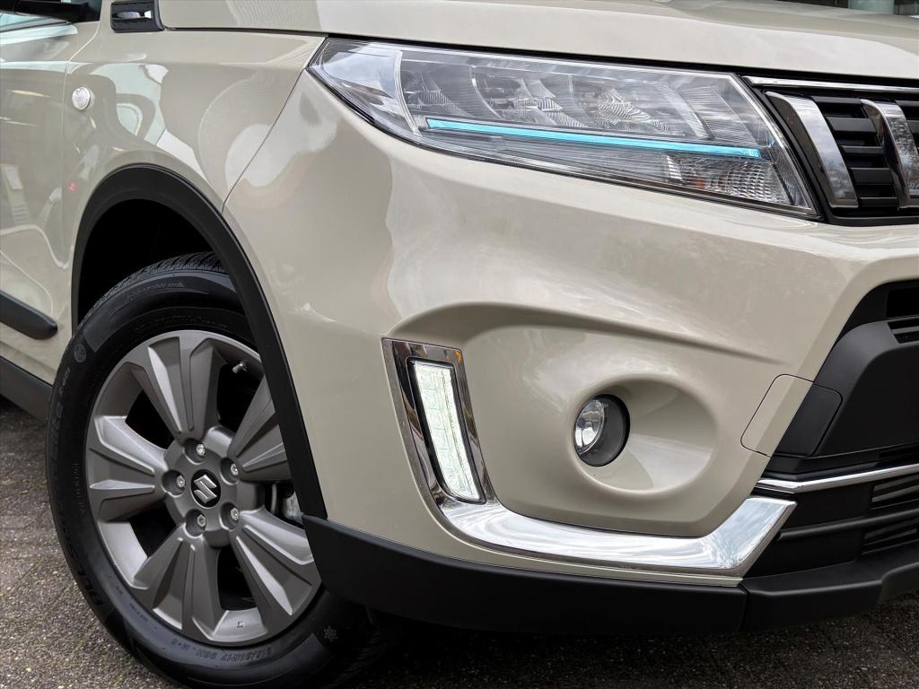 Suzuki Vitara 1.4 boosterjet smart hybrid select| navigatie| camera|climate