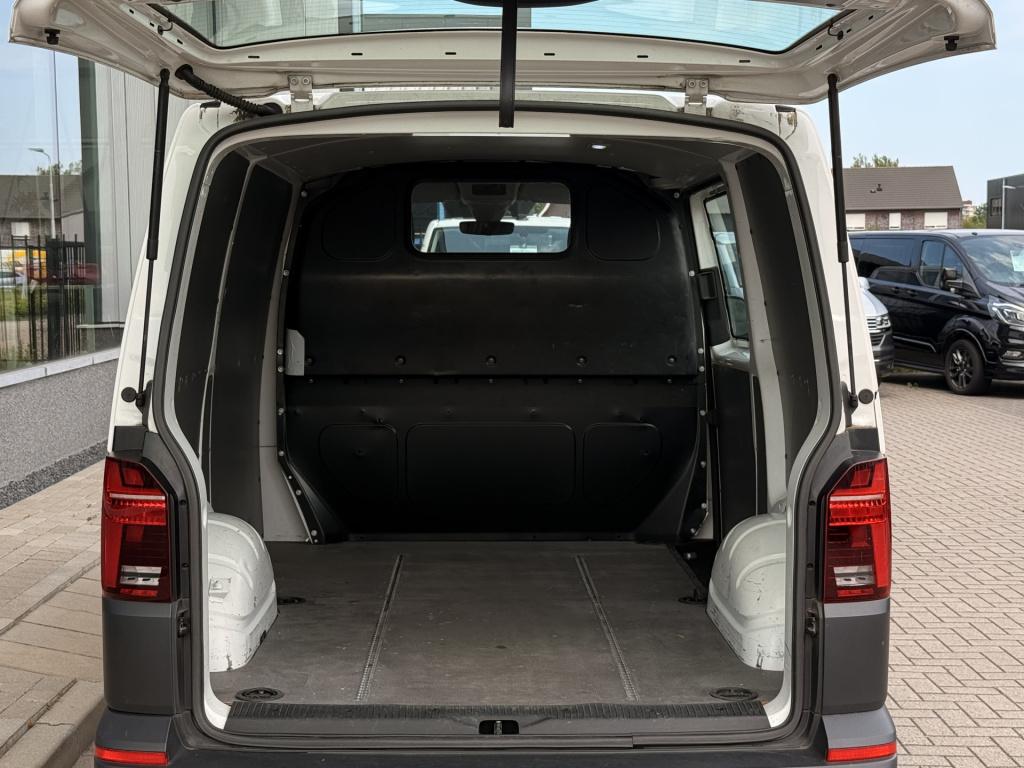 Volkswagen Transporter 2.0 tdi l1h1 30 | stoelverwarming | apple carplay | 