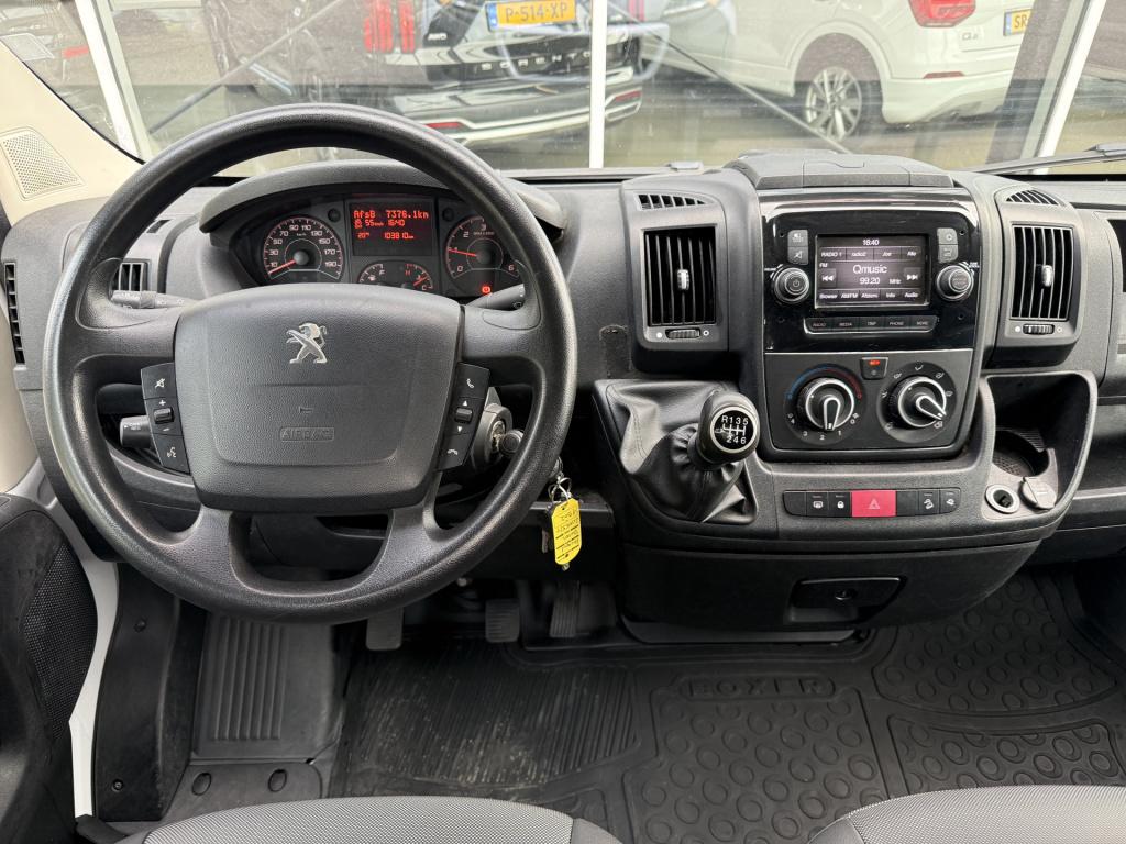 Peugeot Boxer 335 2.2 bluehdi 165 l4 pick-up | open laadbak | trekhaak 3.5t
