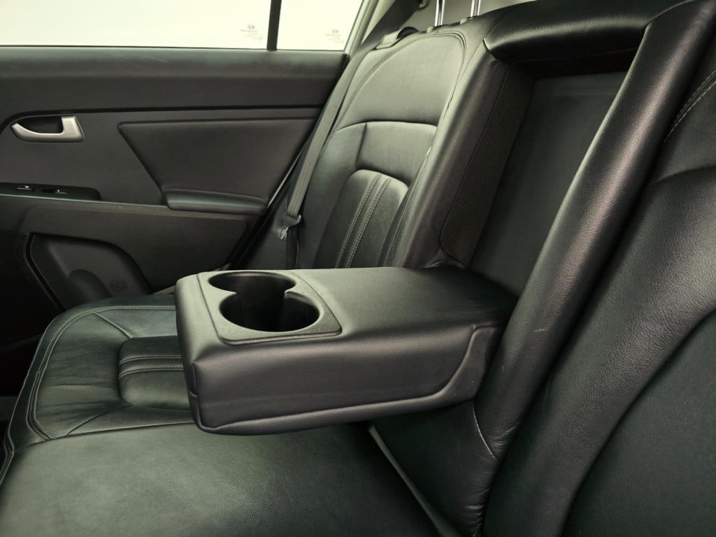 Kia Sportage occasion bomvolle auto! | tweedehands kia sportage met trekhaa