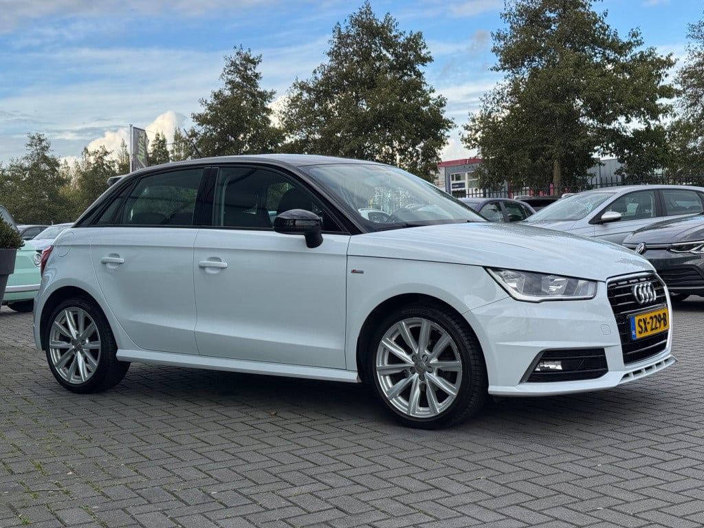 Audi A1 Sportback 1.0 tfsi s-line * navigatie * cruise control * nap