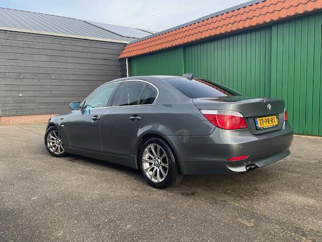 BMW 520i 2004