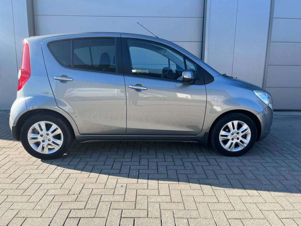 Opel Agila 1.0 edition lage km stand