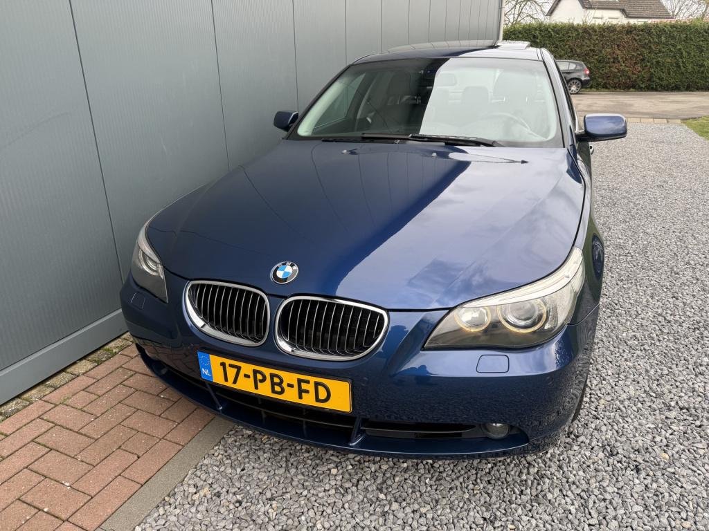 BMW 5 Serie 530i high executive sedan