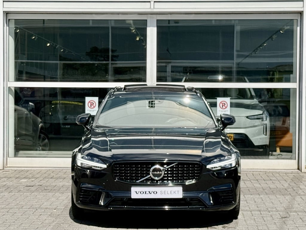 Volvo V90 t6 340pk recharge r-design| panodak| adap.cruise| 360camera| tre