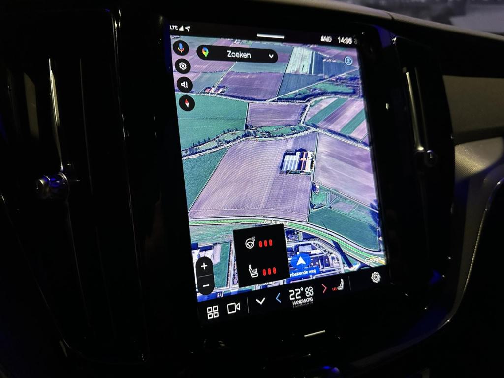 Volvo XC60 2.0 t6 plug-in hybrid awd inscription *pano*hud*memory*