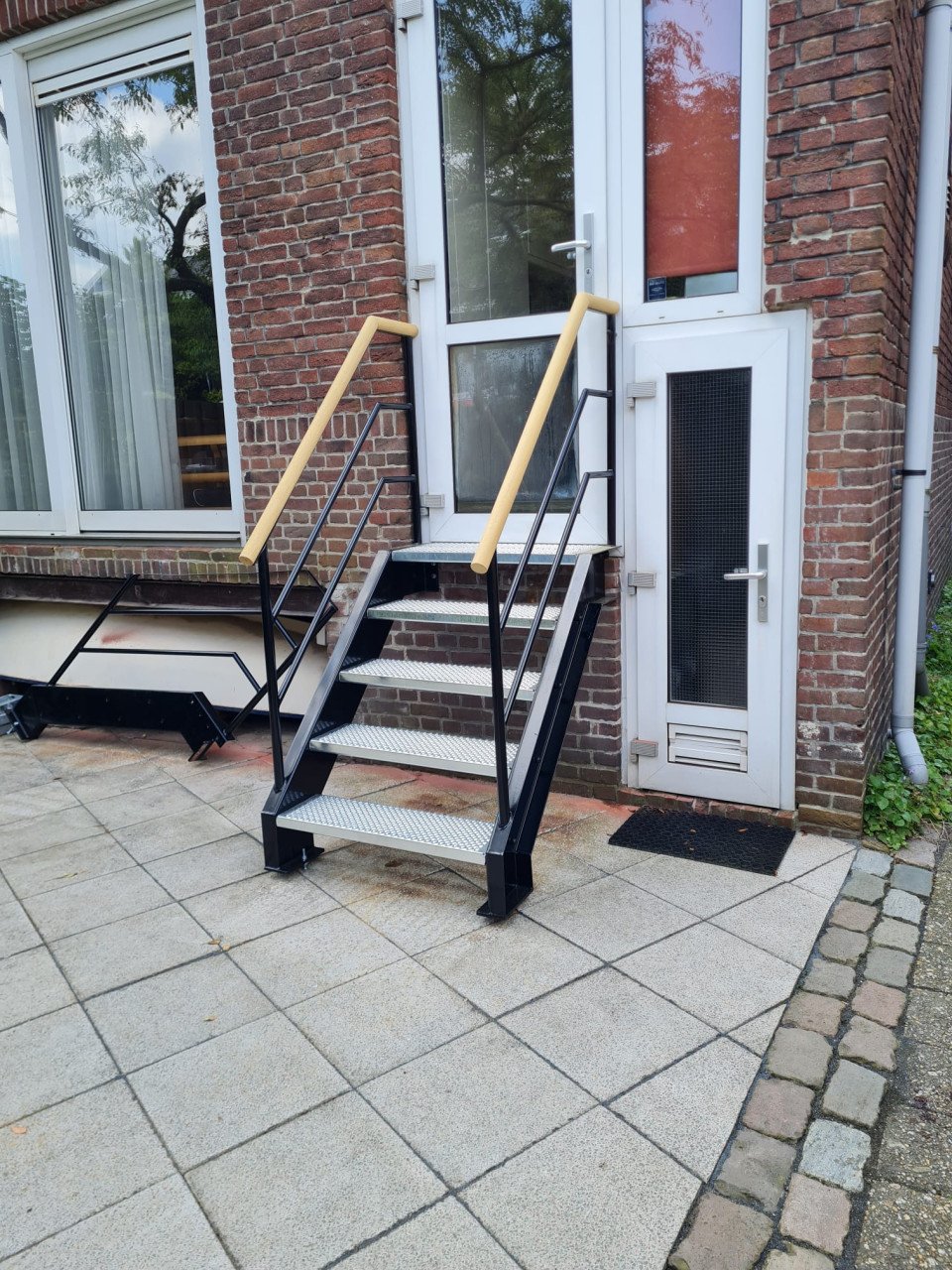 Buitentrappen, tuintrappen, kwartslagtrap, spiltrap, rechte trap