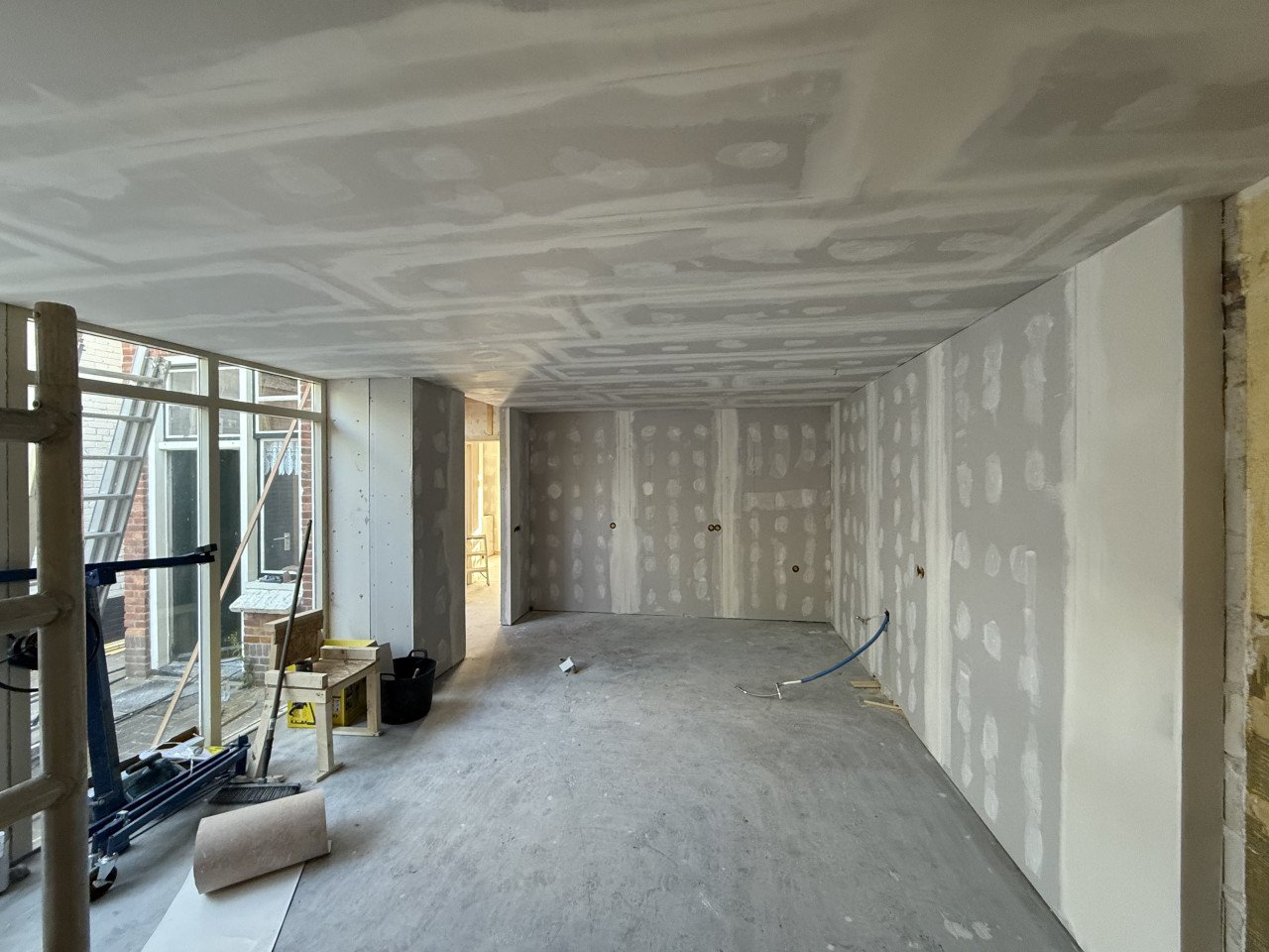 Nadien smeren  Stukadoorbedrjf Tel 0685004348