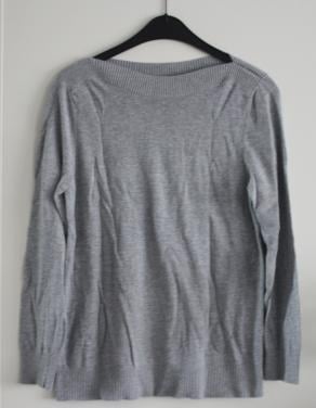 Grijze trui maat 40