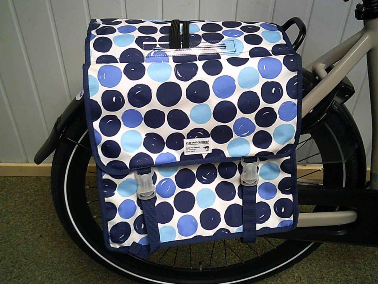 Nieuwe Tas 25,00