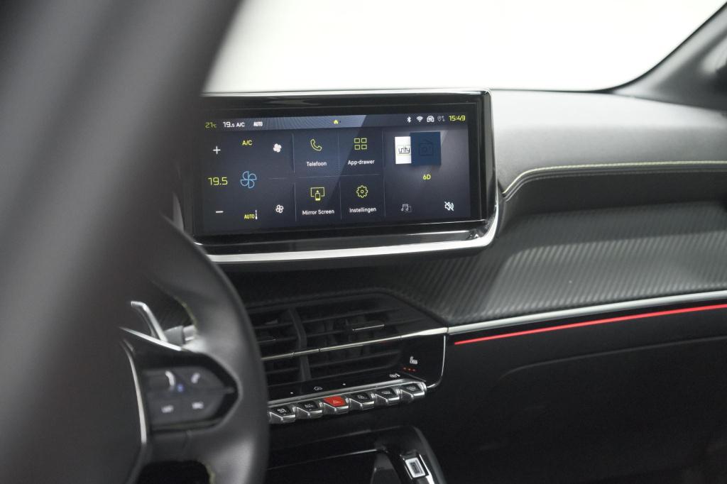 Peugeot 208 1.2 hybrid 145 e-dcs6 gt | alcantara pakket | camera | apple ca