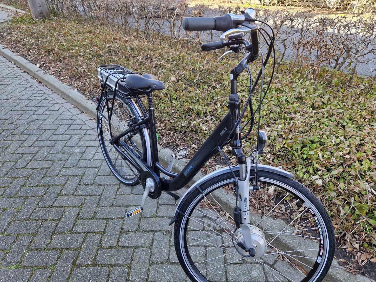 Zo goed als nieuwe Curtis elektrische fiets