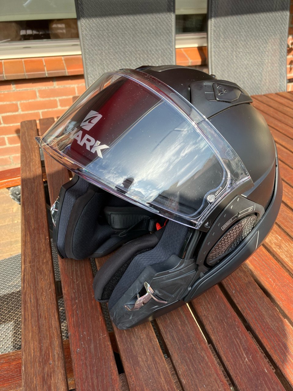 Shark EVO GT systeemhelm