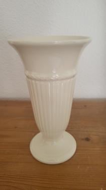 Wedgwood Edme vaas h 17 cm - NIEUW