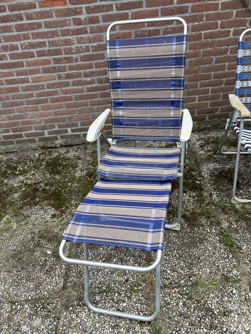 Robuuste degelijke lichtgewicht Lallemand 3 standen relaxstoel Voeentbank