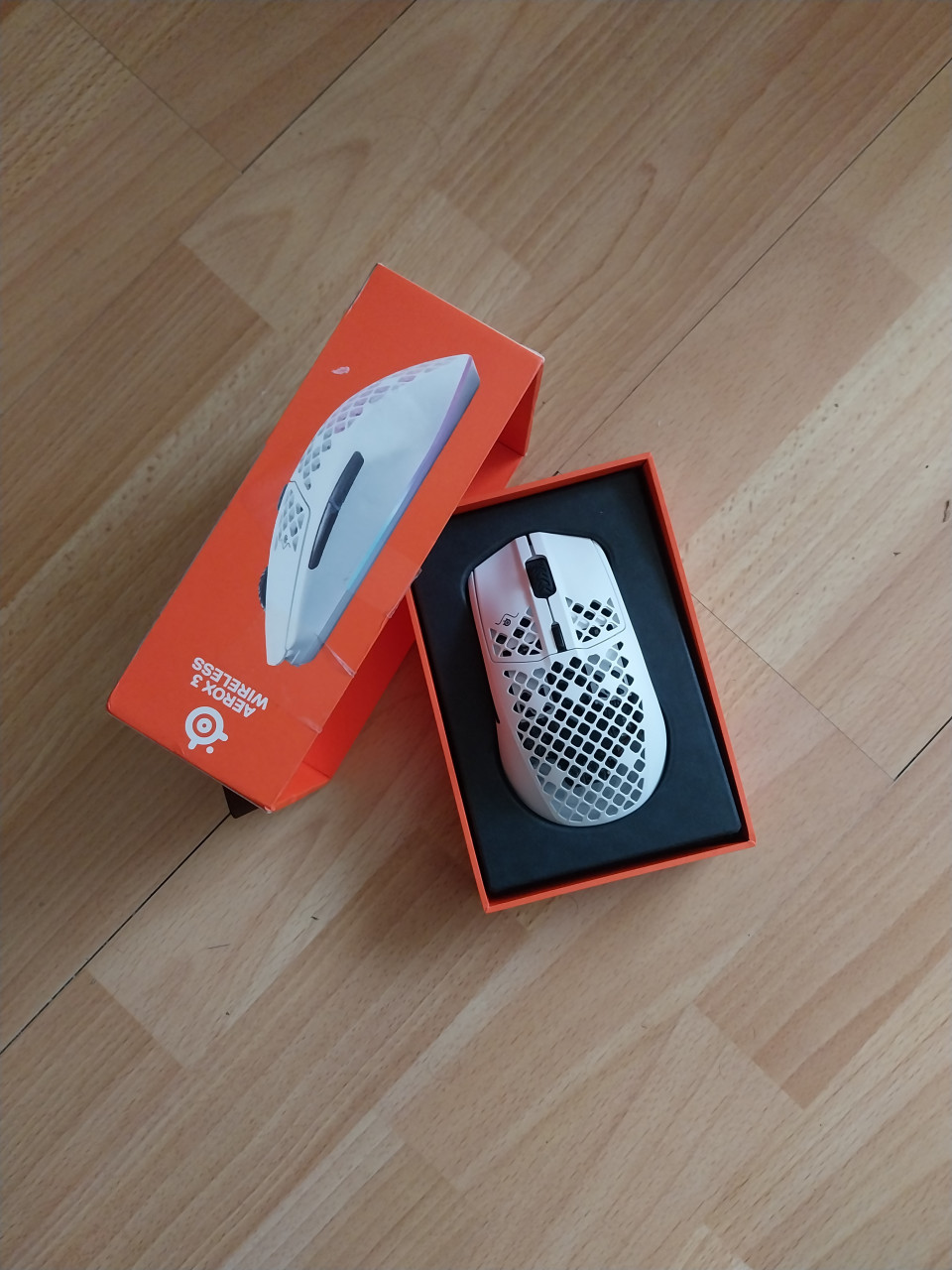 SteelSeries Aerox 3 Gaming Muis