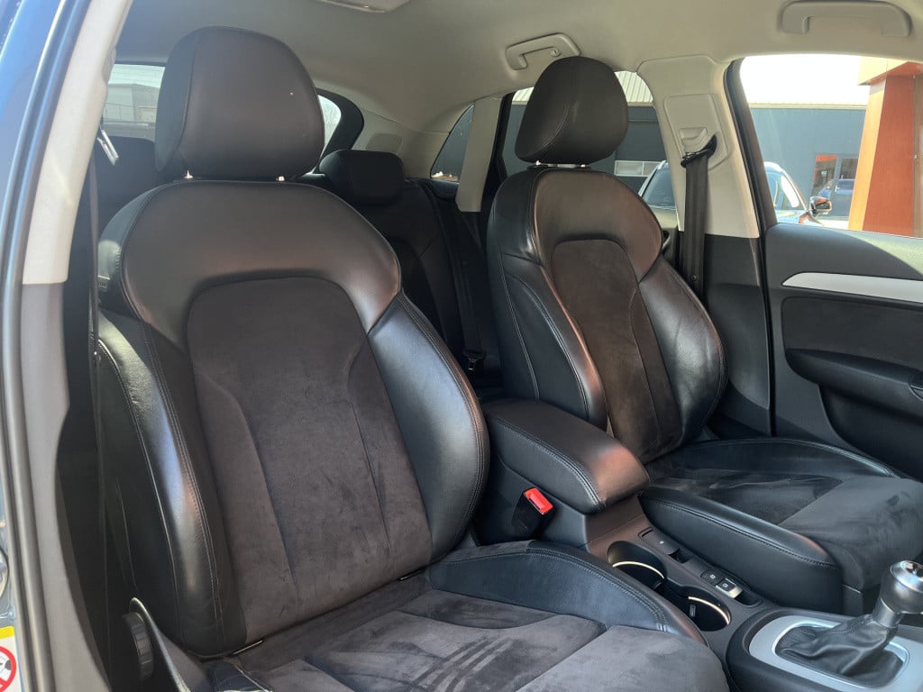 Audi Q3 1.4 tfsi cod sport pro line automaat | navi | stoelverw. | keyless 
