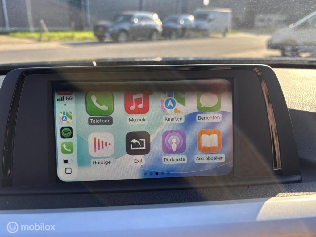BMW 3-serie touring 316i executive sport apple carplay