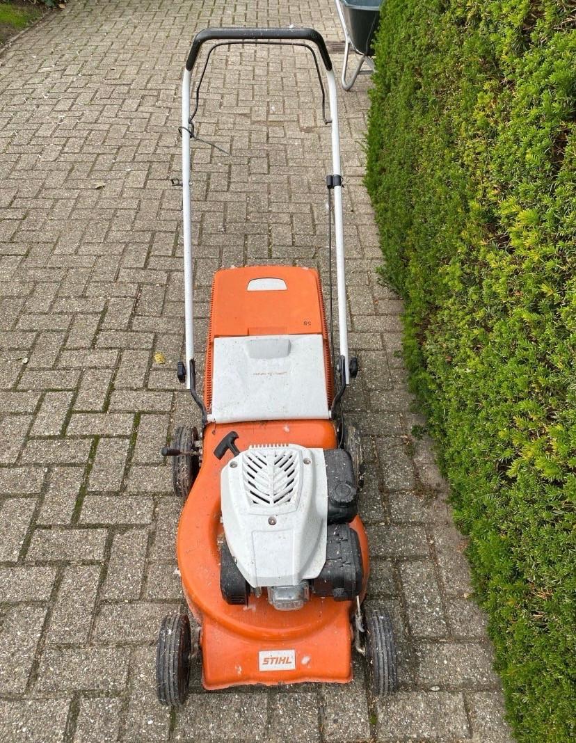 Stihl benzine grasmaaier