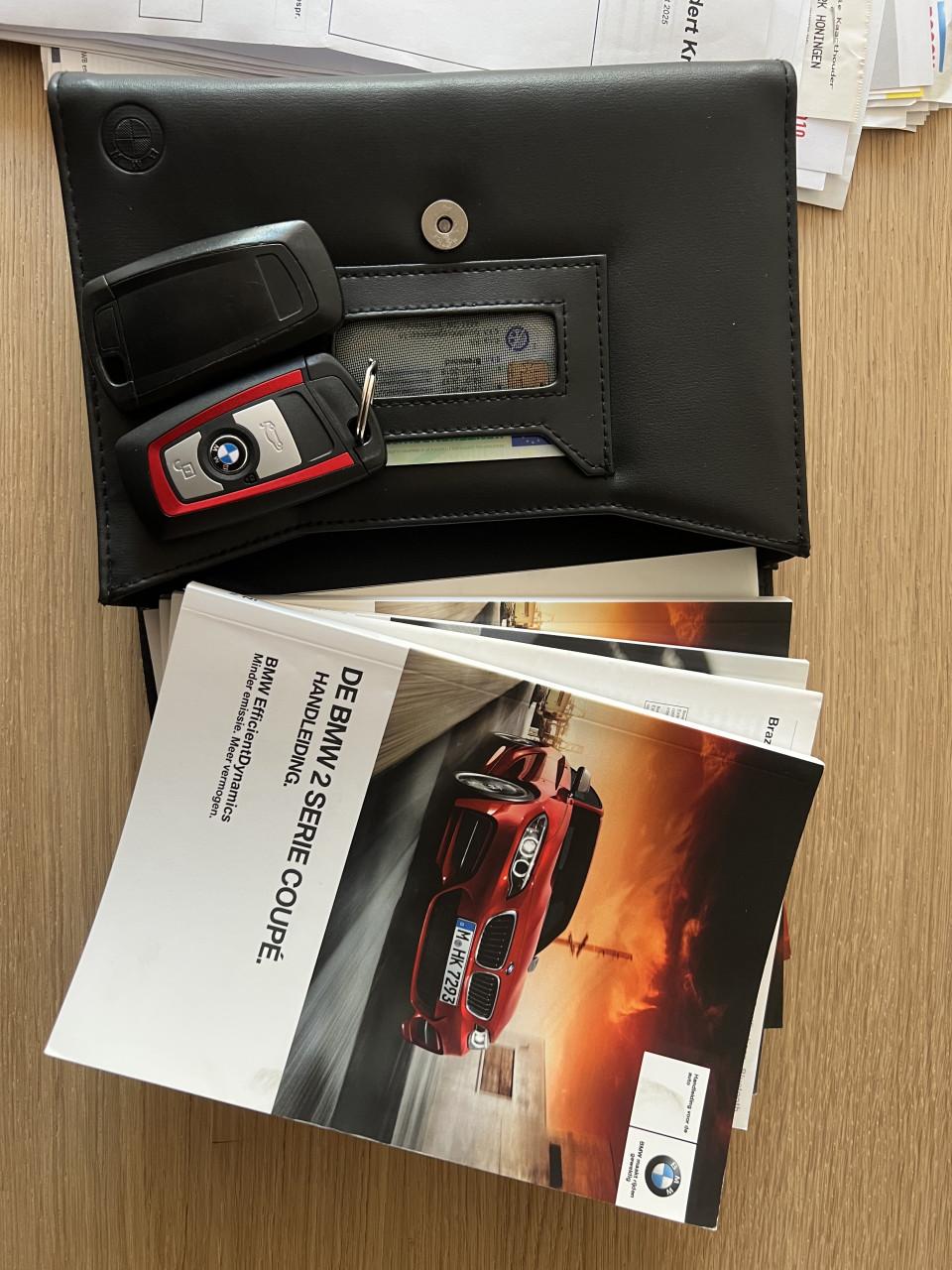 BMW 2-Serie 220d Executive sport