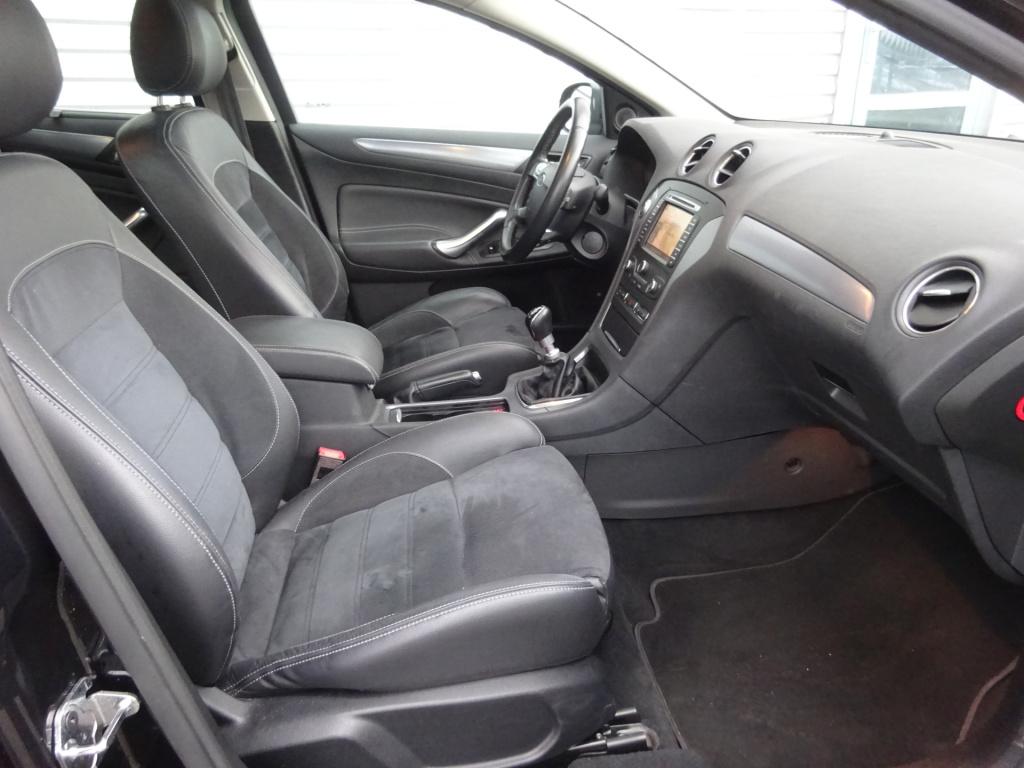Ford Mondeo 1.6 ecoboost platinum climate / navi / cruise / parkeers. / sto