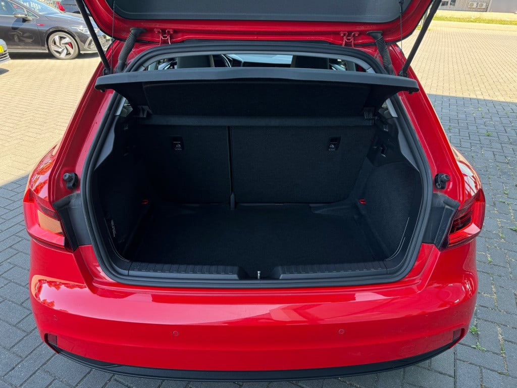 Audi A1 Sportback 30 tfsi * led * stoelverwarming * pdc * virtual cockpit