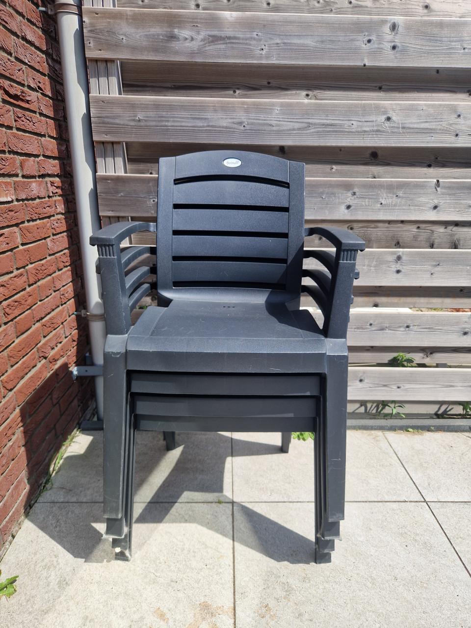 4 antraciete Hartman tuinstoelen