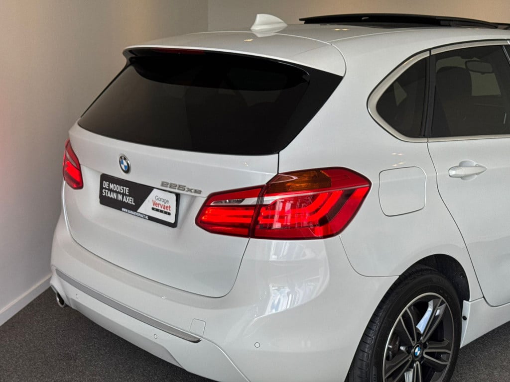 BMW 2-serie active tourer 225xe iperformance high executive
