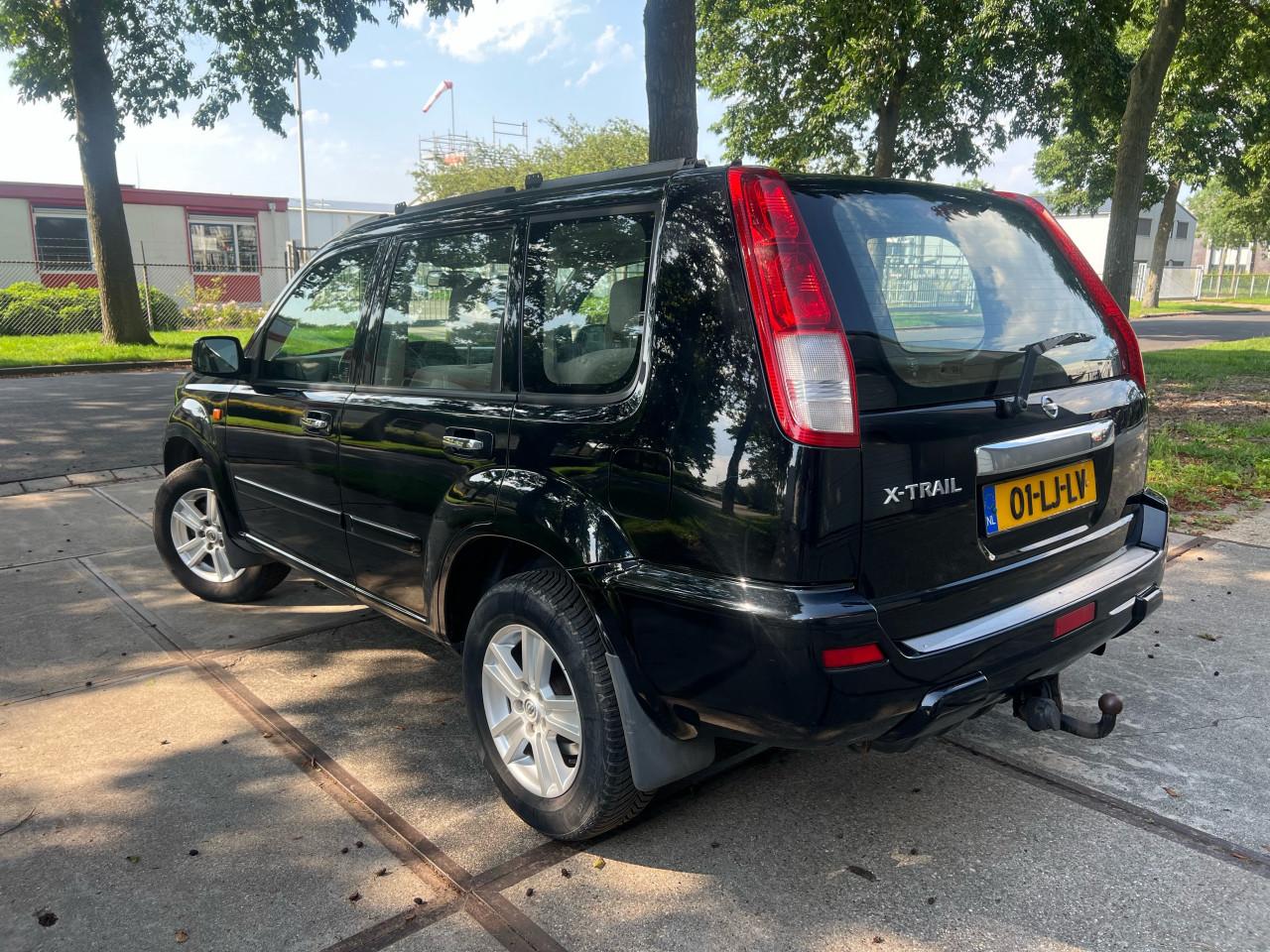 Nissan X-Trail 2.5 Luxury 4x4