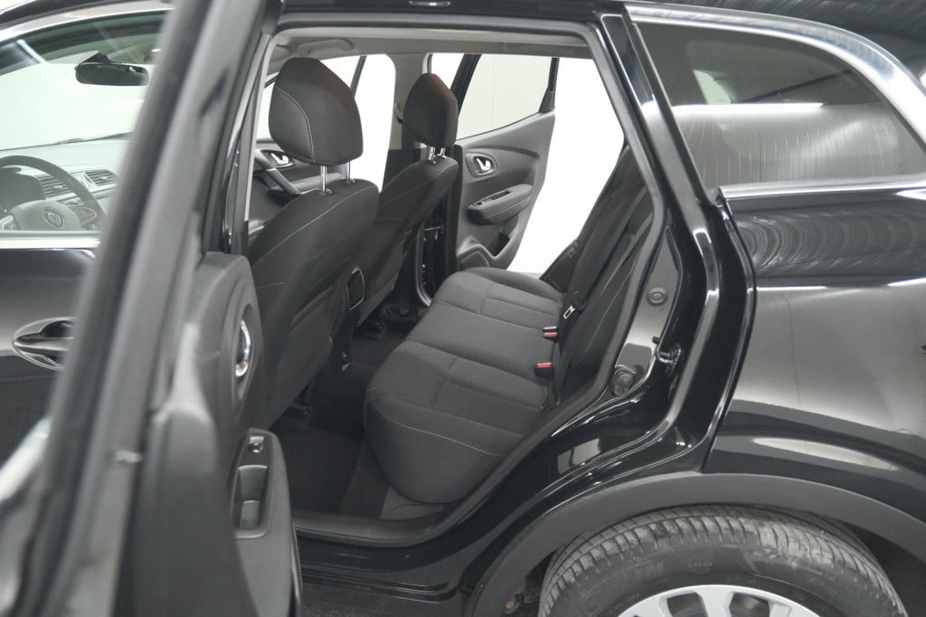 Renault Kadjar tce 130 edc intens | trekhaak | navigatie | parkeersensoren 