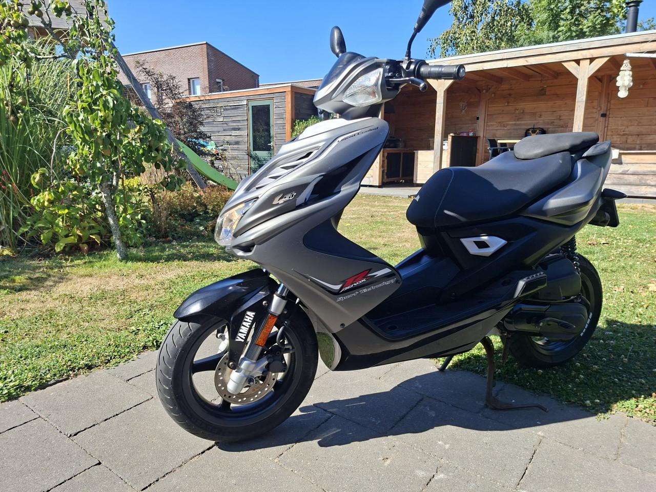 Te koop yamaha aerox 4takt