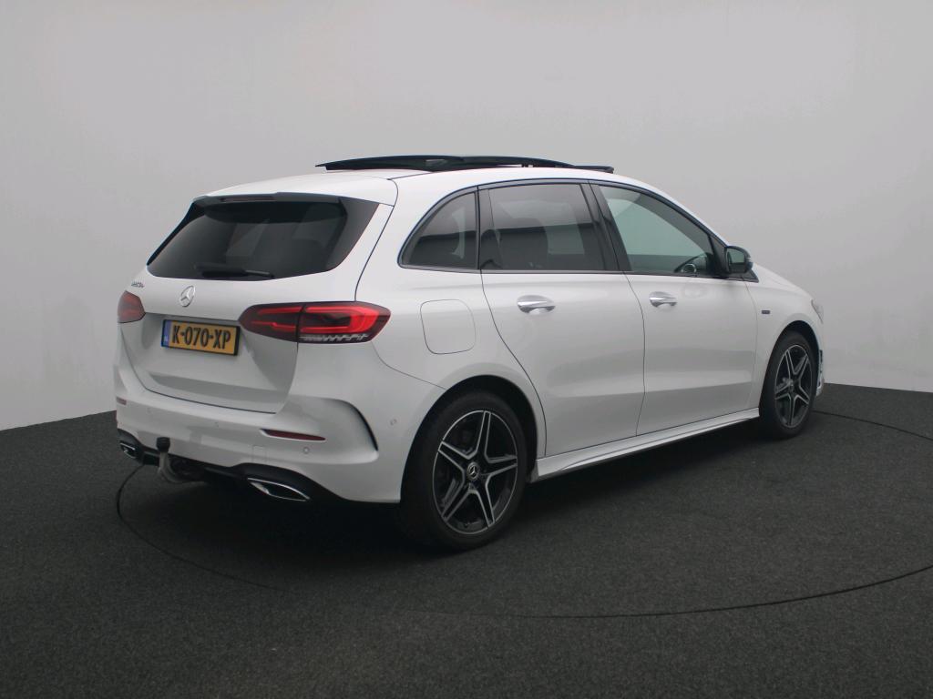 Mercedes-Benz B-Klasse 250 e business solution amg limited trekhaak | amg l