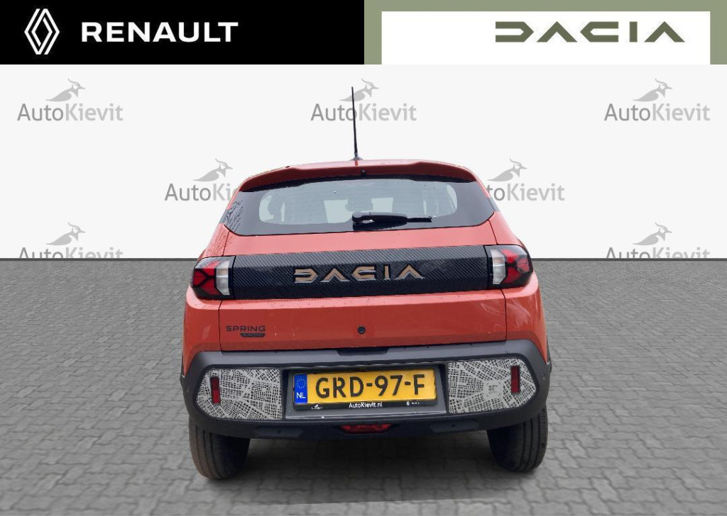 Dacia Spring extreme 65 - demo