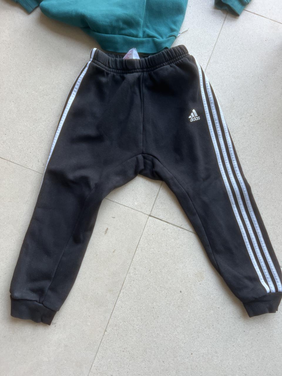 Adidas setje maat 104