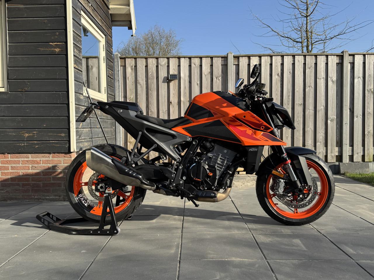 KTM Duke 990 | Nieuwstaat | Garantie | Techpack