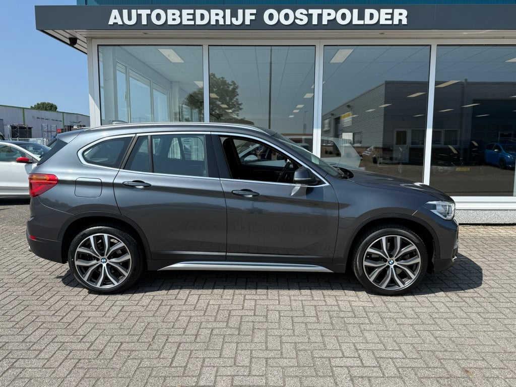 BMW X1 sdrive20i orange edition iii