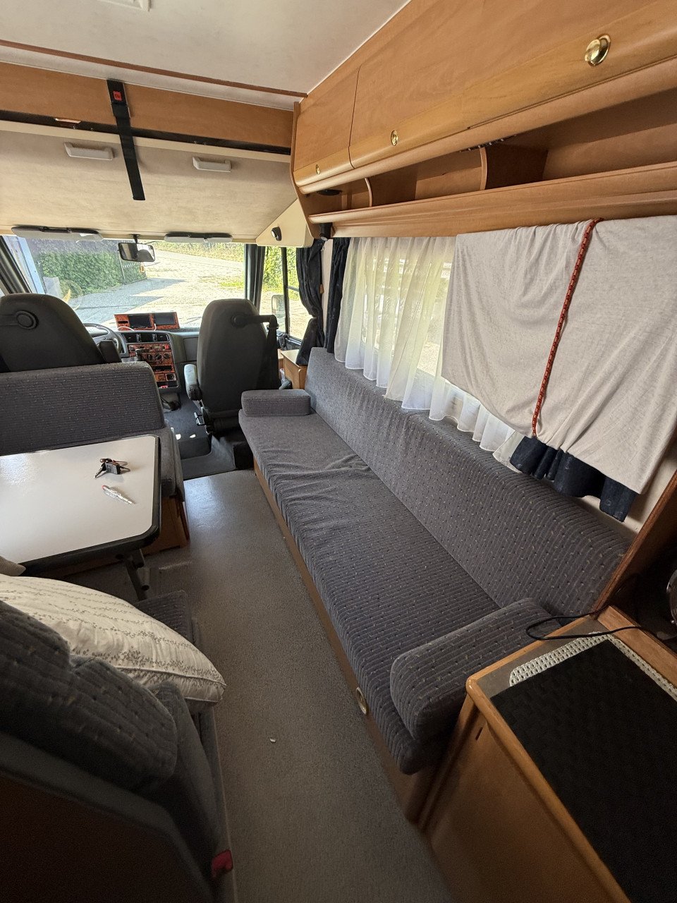 Dethleffs globetrotter integraal camper