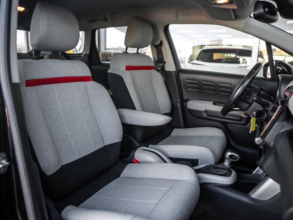 Citroen C3 Aircross 1.2 puretech 110pk feel automaat | navigatie | trekhaak