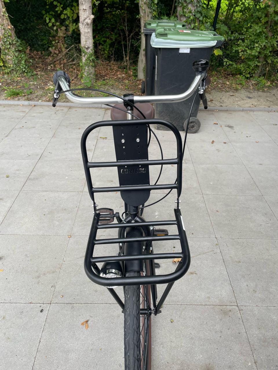 Damesfiets/ transportfiets.