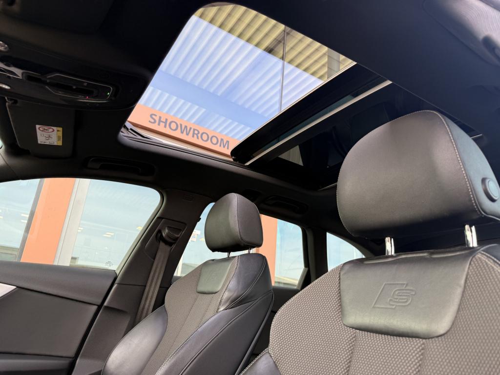 Audi A4 avant 2.0 tfsi s-line edition 190pk | pano | cruise | stoelverwarmi