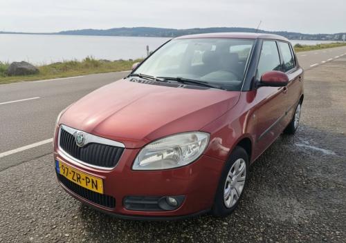Skoda Fabia AUTOMAAT 1.6 benzine Trekhaak