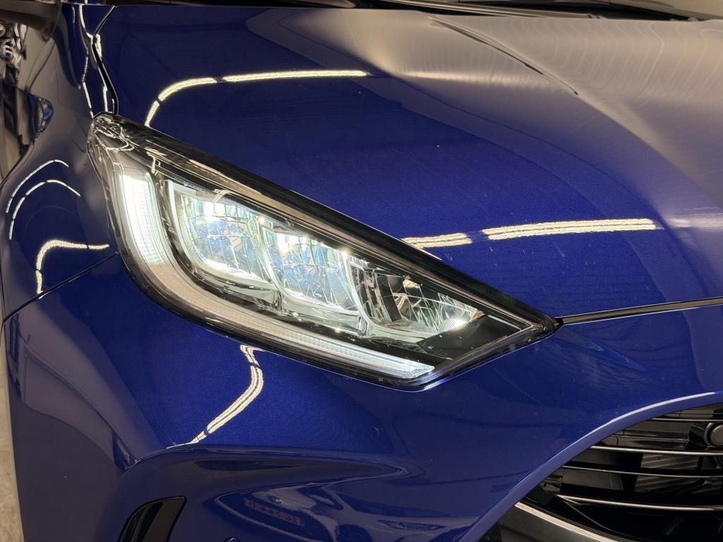 Toyota Yaris 1.5 hybrid 115 dynamic